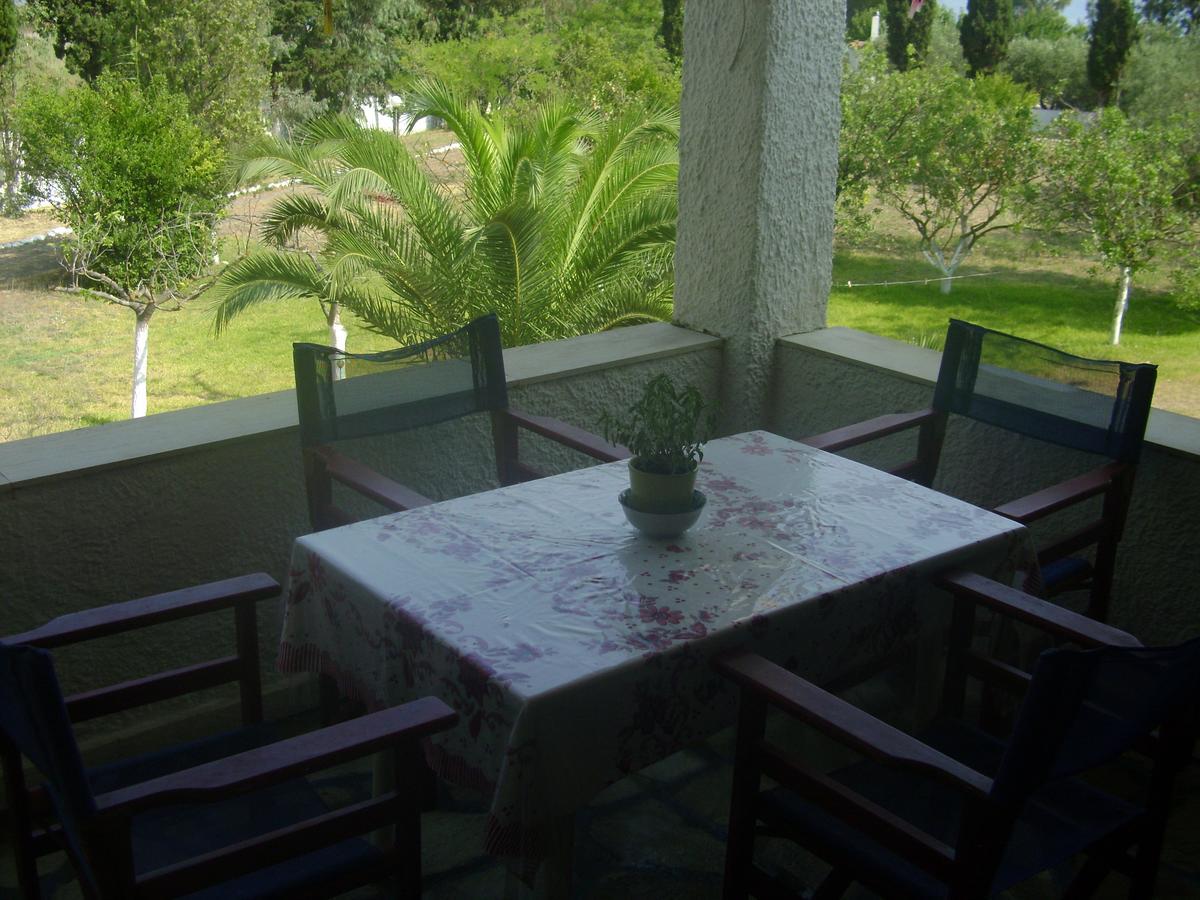Villa Zoi Thronion Luaran gambar