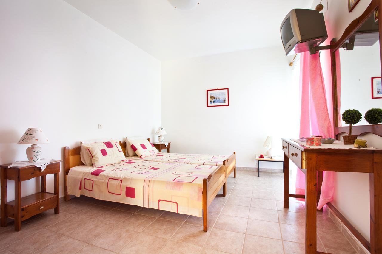 Villa Zoi Thronion Luaran gambar